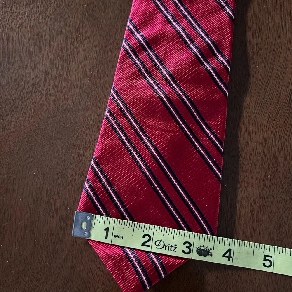 Men’s ROBERTO CAPUCCI Vintage 80s Pure Silk Classic Red Blue Striped Necktie